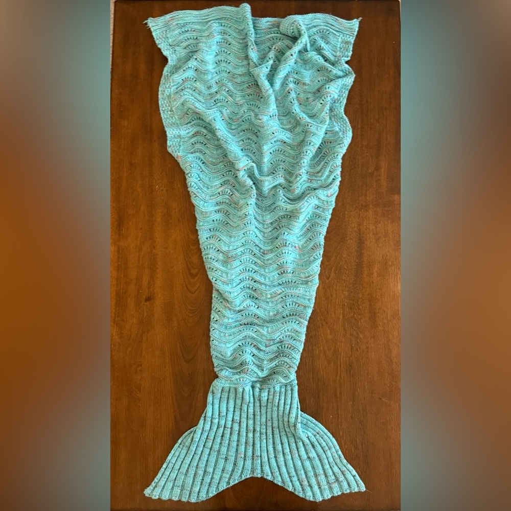 Crochet mermaid tail blanket